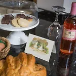 Tethera At Coal Yeat